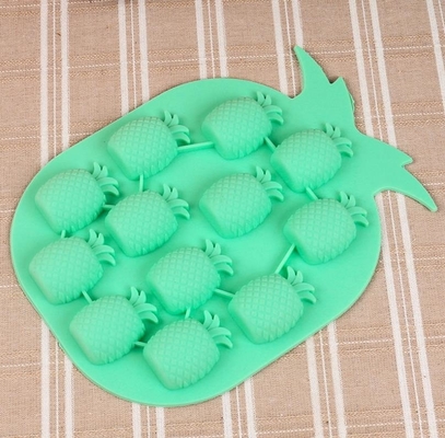 Las bandejas impresionantes Bpa del cubo de hielo de la novedad de 2 pulgadas liberan el material no tóxico reutilizable