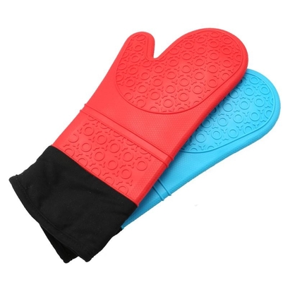 Pares profesionales Lightweigtht de los guantes de la cocina del silicón del horno de microondas