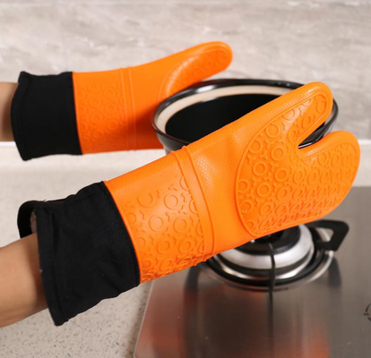 Pares profesionales Lightweigtht de los guantes de la cocina del silicón del horno de microondas