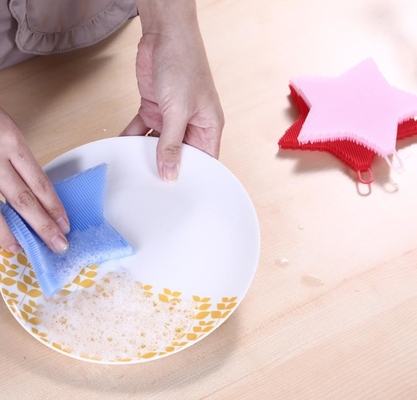 Forma de la estrella del cepillo del lavado del silicón de la categoría alimenticia para los platos y la fruta de limpieza